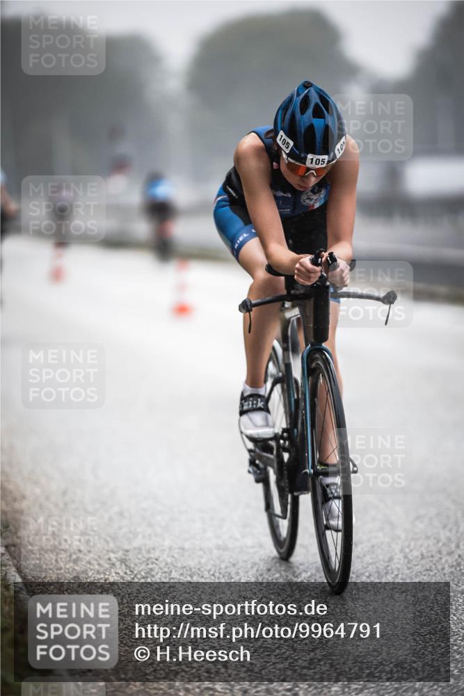 16.08.2026 - KN Förde Triathlon 2026 H.Heesch http://msf.ph/oto/9964791 16.08.2026 09:36:49 Radfahren 105, 114, 115, 227, 236 meine-sportfotos.de