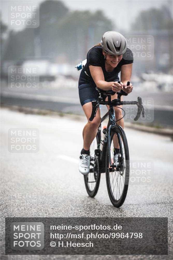 16.08.2026 - KN Förde Triathlon 2026 H.Heesch http://msf.ph/oto/9964798 16.08.2026 09:36:50 Radfahren 105, 114, 115, 227, 236 meine-sportfotos.de