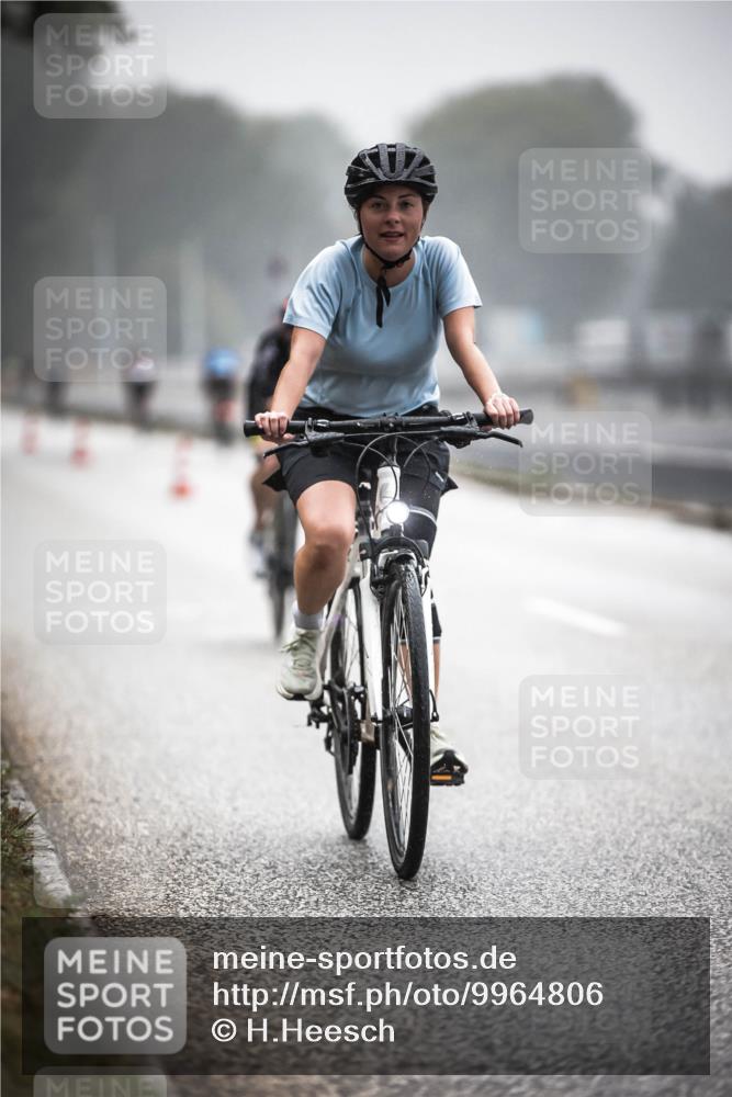 16.08.2026 - KN Förde Triathlon 2026 H.Heesch http://msf.ph/oto/9964806 16.08.2026 09:36:52 Radfahren 105, 114, 115, 236 meine-sportfotos.de