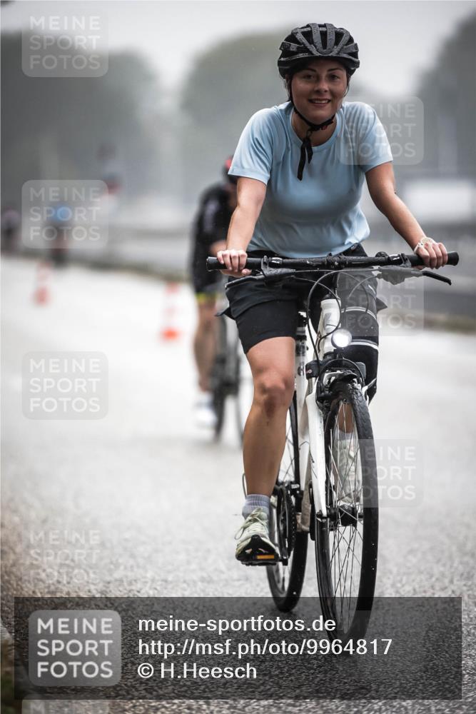16.08.2026 - KN Förde Triathlon 2026 H.Heesch http://msf.ph/oto/9964817 16.08.2026 09:36:52 Radfahren 105, 114, 115, 236 meine-sportfotos.de