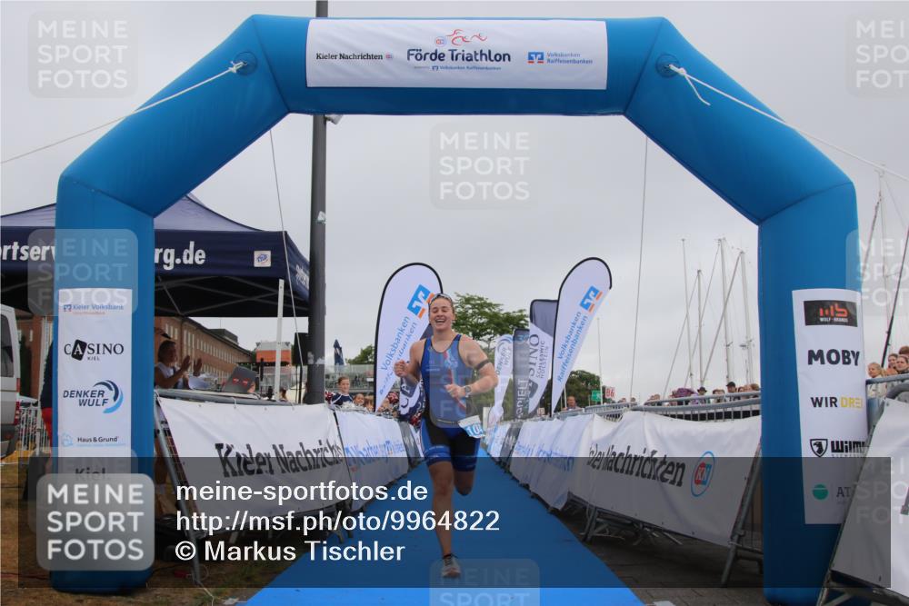 16.08.2026 - KN Förde Triathlon 2026 Markus Tischler http://msf.ph/oto/9964822 16.08.2026 10:11:06 Ziel 104, 104 meine-sportfotos.de
