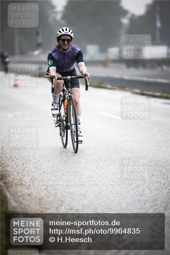16.08.2026 - KN Förde Triathlon 2026 H.Heesch http://msf.ph/oto/9964835 16.08.2026 09:37:04 Radfahren 190, 200, 250, 268 meine-sportfotos.de
