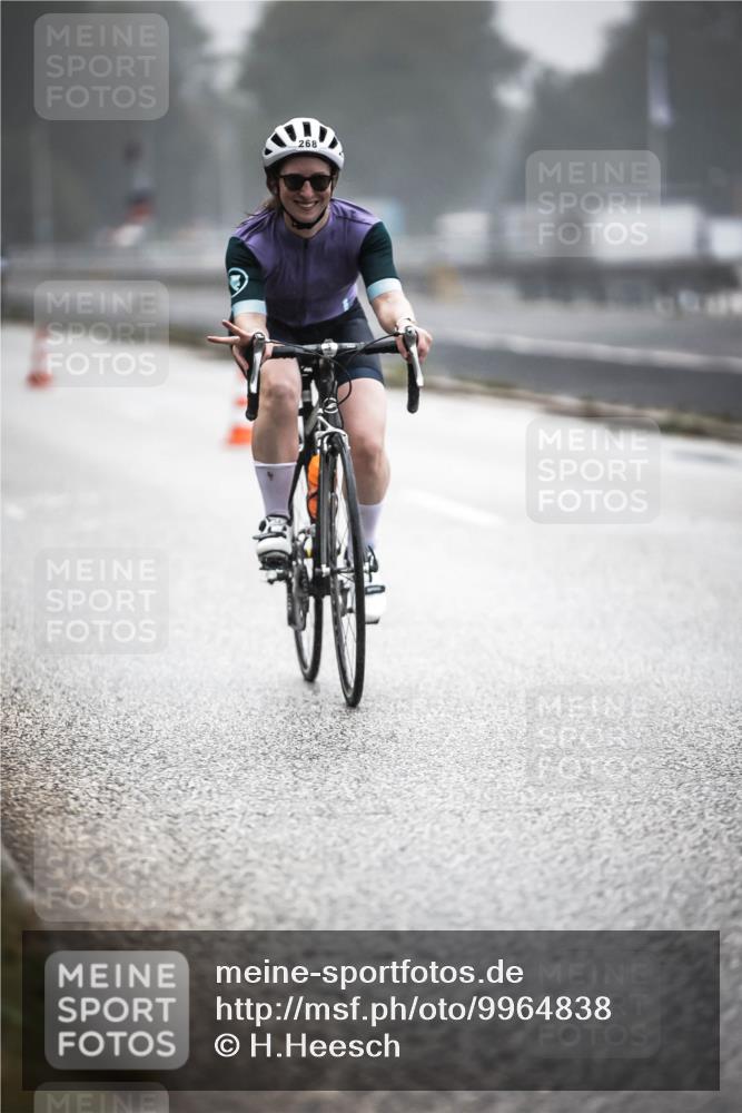 16.08.2026 - KN Förde Triathlon 2026 H.Heesch http://msf.ph/oto/9964838 16.08.2026 09:37:04 Radfahren 190, 200, 250, 268 meine-sportfotos.de