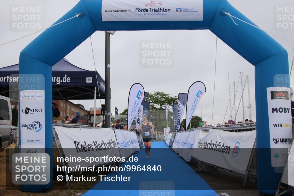 16.08.2026 - KN Förde Triathlon 2026 Markus Tischler http://msf.ph/oto/9964840 16.08.2026 10:12:27 Ziel 102, 102 meine-sportfotos.de