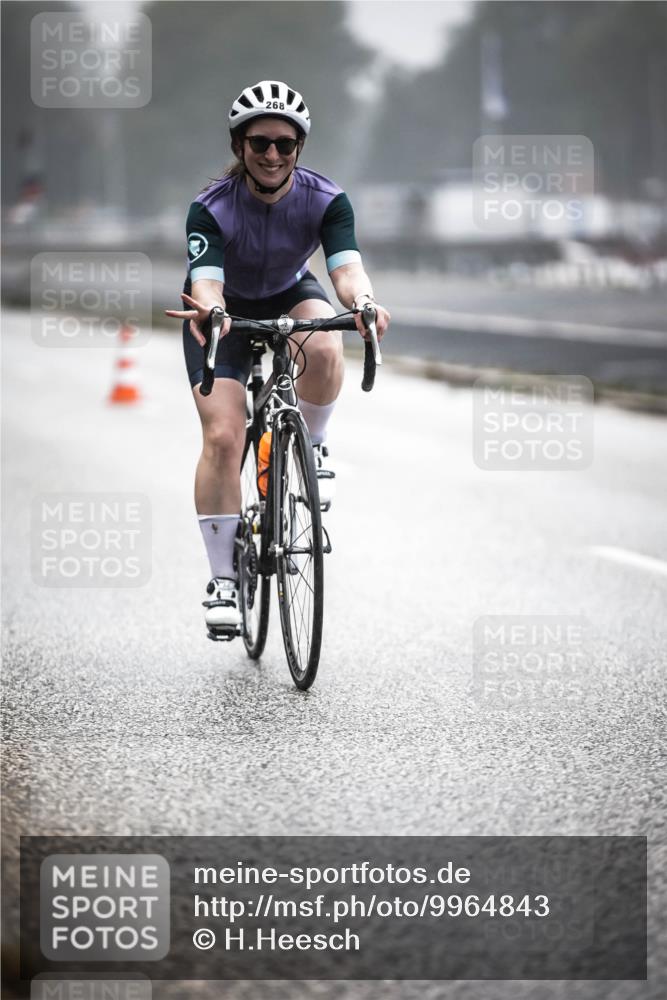 16.08.2026 - KN Förde Triathlon 2026 H.Heesch http://msf.ph/oto/9964843 16.08.2026 09:37:04 Radfahren 190, 200, 250, 268 meine-sportfotos.de