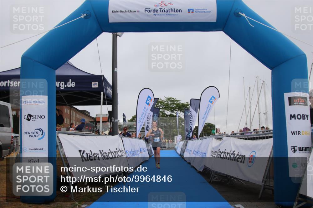 16.08.2026 - KN Förde Triathlon 2026 Markus Tischler http://msf.ph/oto/9964846 16.08.2026 10:12:27 Ziel 102, 102 meine-sportfotos.de