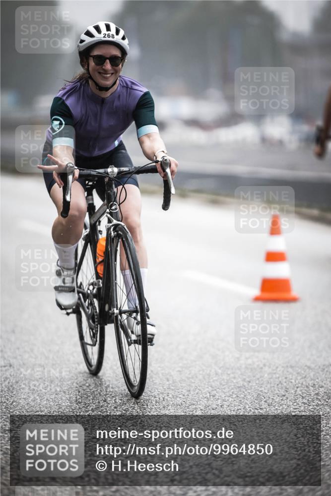 16.08.2026 - KN Förde Triathlon 2026 H.Heesch http://msf.ph/oto/9964850 16.08.2026 09:37:05 Radfahren 145, 190, 200, 250, 268 meine-sportfotos.de