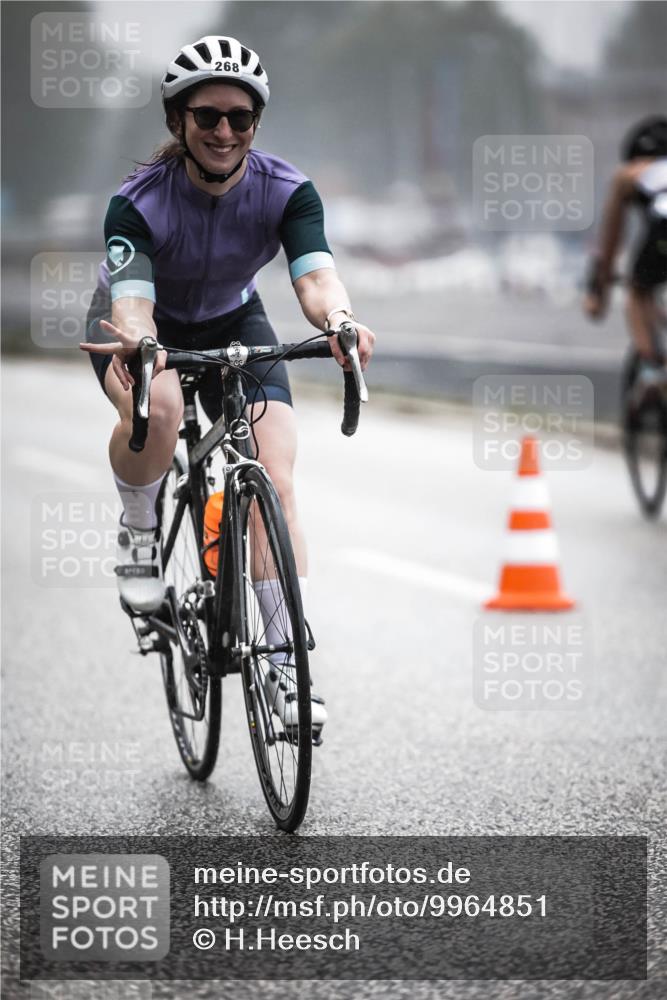 16.08.2026 - KN Förde Triathlon 2026 H.Heesch http://msf.ph/oto/9964851 16.08.2026 09:37:05 Radfahren 145, 190, 200, 250, 268 meine-sportfotos.de