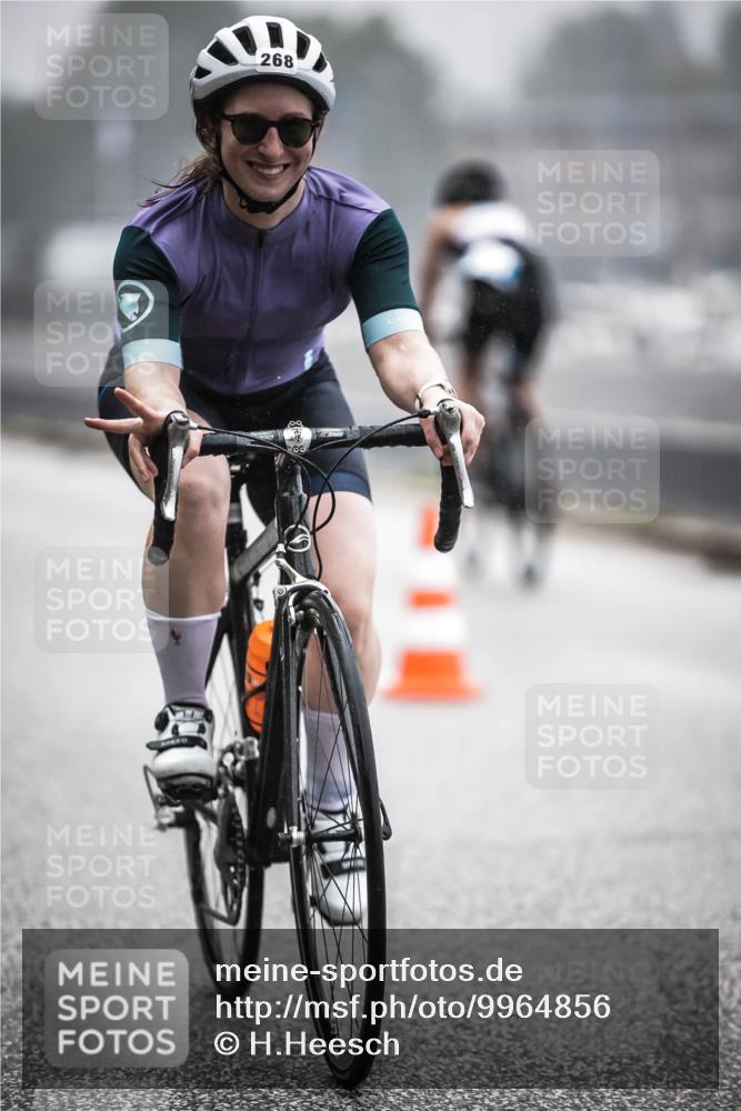 16.08.2026 - KN Förde Triathlon 2026 H.Heesch http://msf.ph/oto/9964856 16.08.2026 09:37:05 Radfahren 145, 190, 200, 250, 268 meine-sportfotos.de