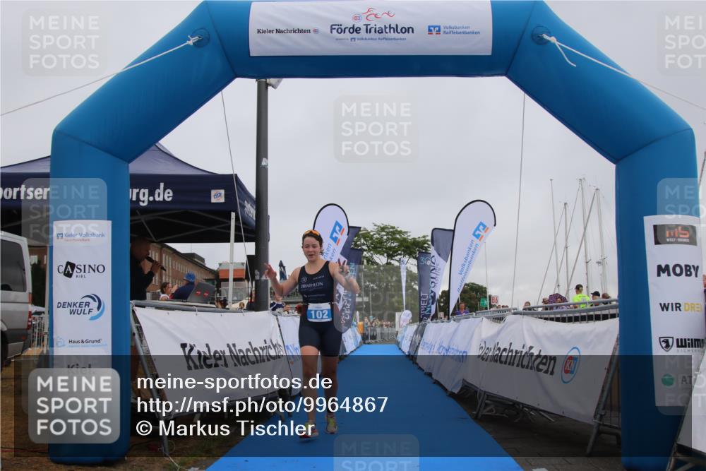 16.08.2026 - KN Förde Triathlon 2026 Markus Tischler http://msf.ph/oto/9964867 16.08.2026 10:12:29 Ziel 102, 102 meine-sportfotos.de