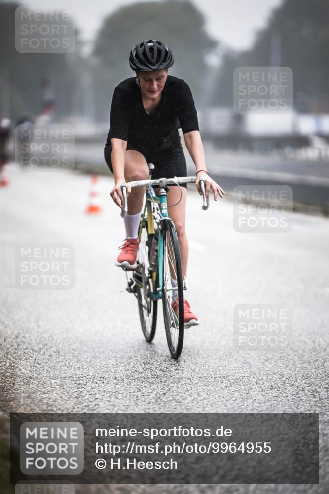 16.08.2026 - KN Förde Triathlon 2026 H.Heesch http://msf.ph/oto/9964955 16.08.2026 09:37:27 Radfahren 191, 255 meine-sportfotos.de