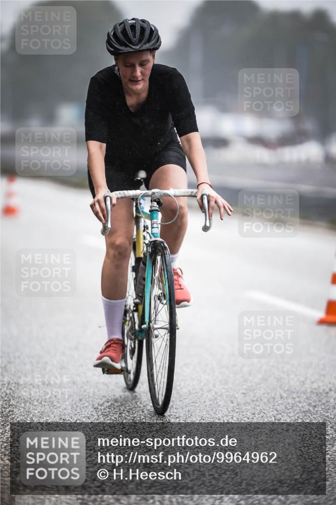 16.08.2026 - KN Förde Triathlon 2026 H.Heesch http://msf.ph/oto/9964962 16.08.2026 09:37:27 Radfahren 191, 255 meine-sportfotos.de