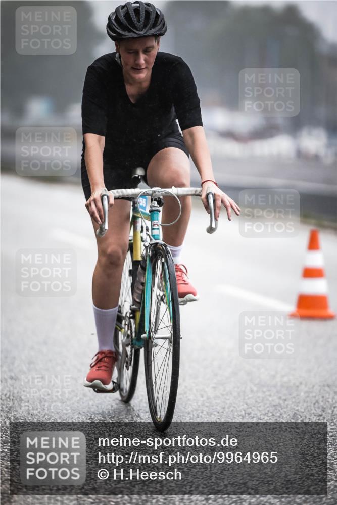 16.08.2026 - KN Förde Triathlon 2026 H.Heesch http://msf.ph/oto/9964965 16.08.2026 09:37:27 Radfahren 191, 255 meine-sportfotos.de