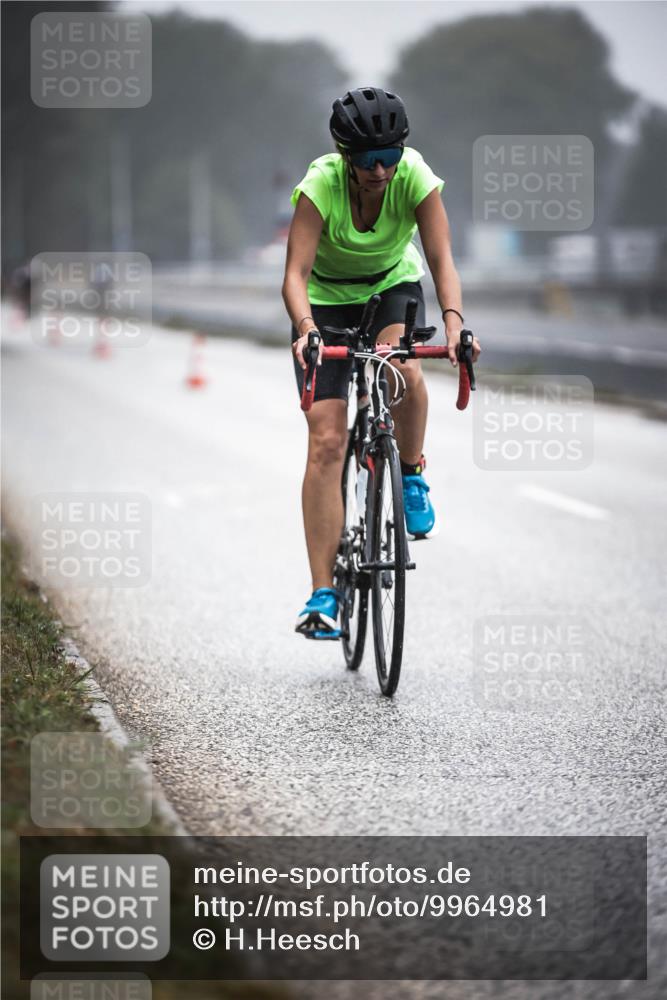 16.08.2026 - KN Förde Triathlon 2026 H.Heesch http://msf.ph/oto/9964981 16.08.2026 09:37:33 Radfahren 191, 197 meine-sportfotos.de