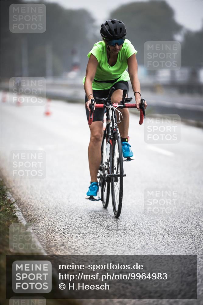 16.08.2026 - KN Förde Triathlon 2026 H.Heesch http://msf.ph/oto/9964983 16.08.2026 09:37:33 Radfahren 191, 197 meine-sportfotos.de