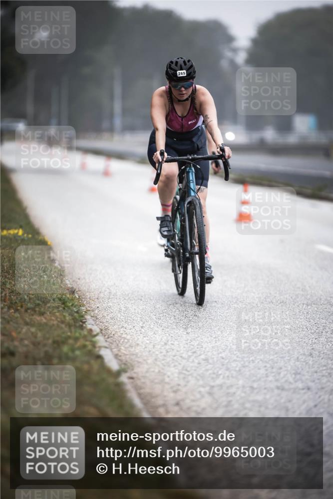 16.08.2026 - KN Förde Triathlon 2026 H.Heesch http://msf.ph/oto/9965003 16.08.2026 09:37:39 Radfahren 146, 163, 175, 265 meine-sportfotos.de