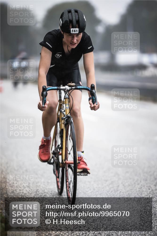 16.08.2026 - KN Förde Triathlon 2026 H.Heesch http://msf.ph/oto/9965070 16.08.2026 09:38:11 Radfahren 161, 256, 264 meine-sportfotos.de