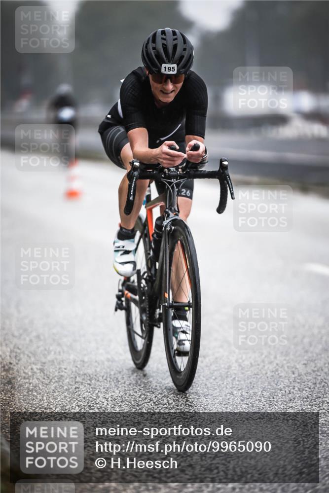 16.08.2026 - KN Förde Triathlon 2026 H.Heesch http://msf.ph/oto/9965090 16.08.2026 09:38:20 Radfahren 123, 195, 212, 225, 233, 234 meine-sportfotos.de