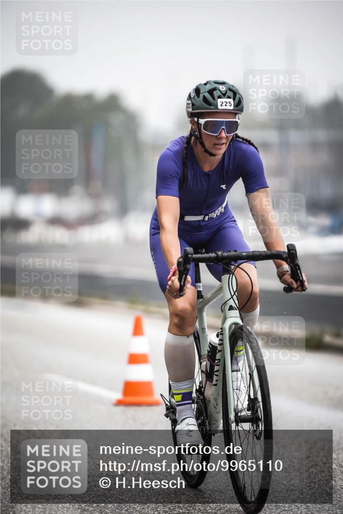 16.08.2026 - KN Förde Triathlon 2026 H.Heesch http://msf.ph/oto/9965110 16.08.2026 09:38:25 Radfahren 101, 123, 225, 233, 234 meine-sportfotos.de