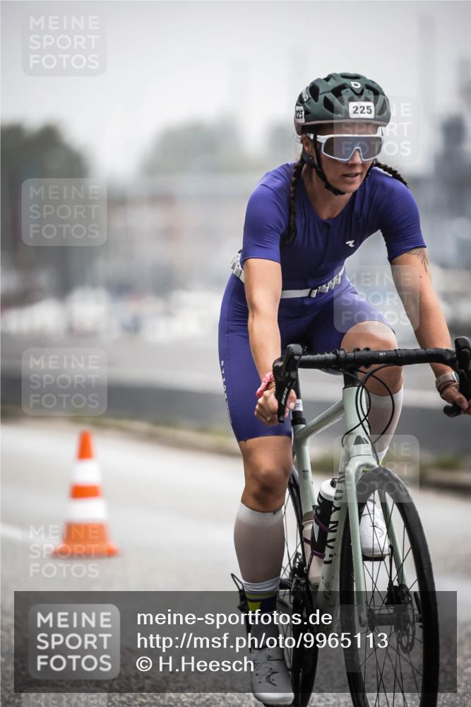 16.08.2026 - KN Förde Triathlon 2026 H.Heesch http://msf.ph/oto/9965113 16.08.2026 09:38:25 Radfahren 101, 123, 225, 233, 234 meine-sportfotos.de