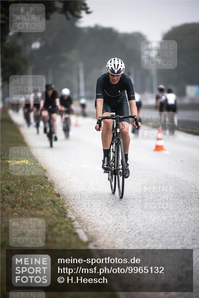 16.08.2026 - KN Förde Triathlon 2026 H.Heesch http://msf.ph/oto/9965132 16.08.2026 09:38:34 Radfahren 108, 132, 164, 178, 189, 198, 263 meine-sportfotos.de