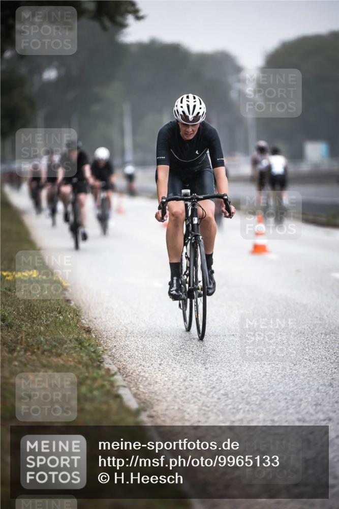 16.08.2026 - KN Förde Triathlon 2026 H.Heesch http://msf.ph/oto/9965133 16.08.2026 09:38:34 Radfahren 108, 132, 164, 178, 189, 198, 263 meine-sportfotos.de