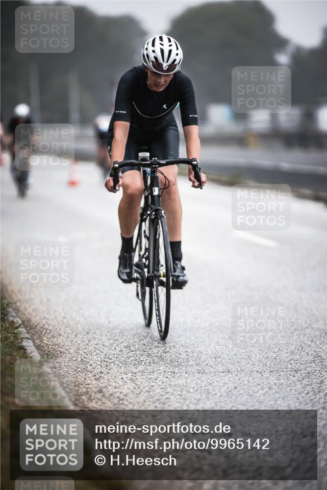 16.08.2026 - KN Förde Triathlon 2026 H.Heesch http://msf.ph/oto/9965142 16.08.2026 09:38:34 Radfahren 108, 132, 164, 178, 189, 198, 263 meine-sportfotos.de