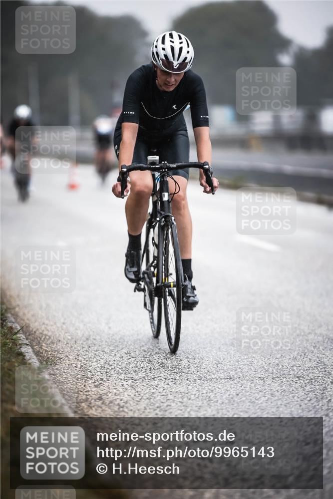 16.08.2026 - KN Förde Triathlon 2026 H.Heesch http://msf.ph/oto/9965143 16.08.2026 09:38:34 Radfahren 108, 132, 164, 178, 189, 198, 263 meine-sportfotos.de
