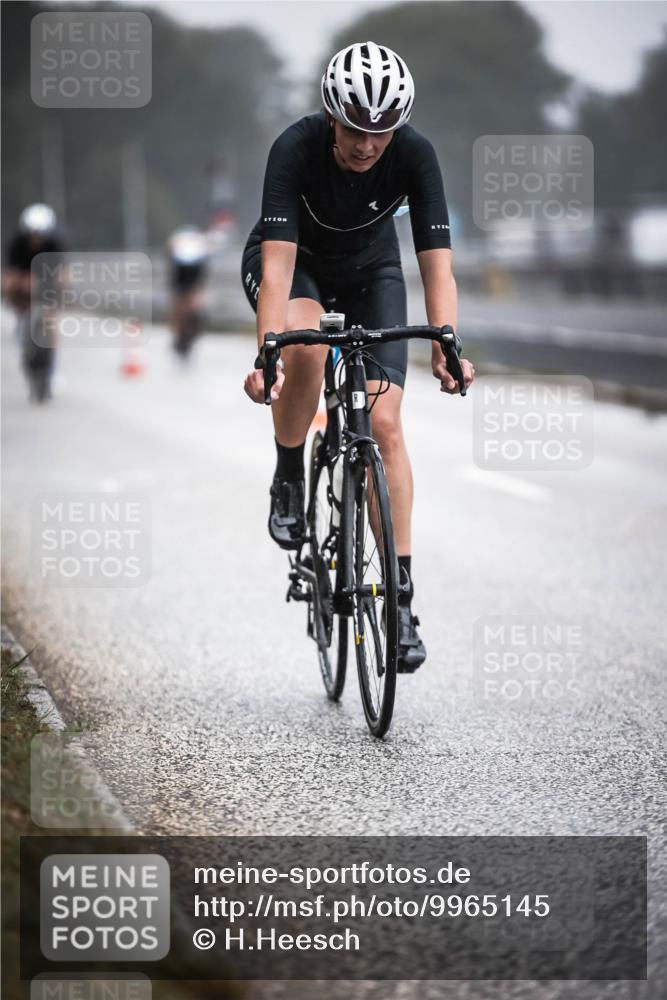 16.08.2026 - KN Förde Triathlon 2026 H.Heesch http://msf.ph/oto/9965145 16.08.2026 09:38:34 Radfahren 108, 132, 164, 178, 189, 198, 263 meine-sportfotos.de