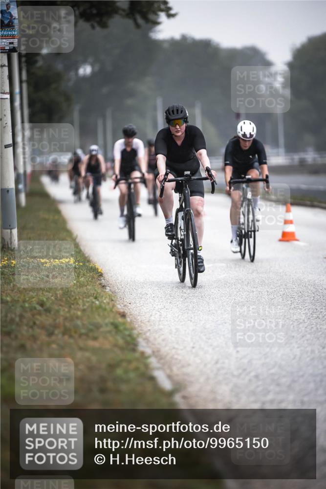 16.08.2026 - KN Förde Triathlon 2026 H.Heesch http://msf.ph/oto/9965150 16.08.2026 09:38:36 Radfahren 108, 109, 164, 178, 189, 192, 198, 263 meine-sportfotos.de