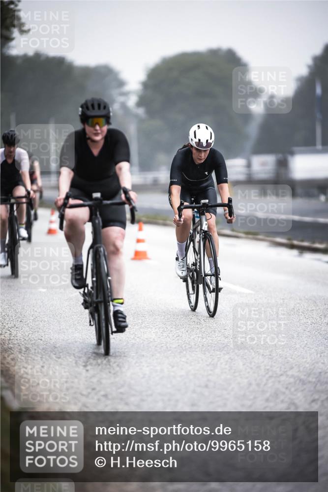 16.08.2026 - KN Förde Triathlon 2026 H.Heesch http://msf.ph/oto/9965158 16.08.2026 09:38:37 Radfahren 108, 109, 164, 178, 192, 198, 263 meine-sportfotos.de