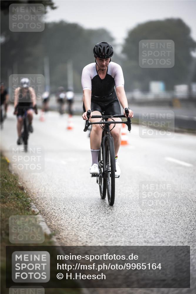 16.08.2026 - KN Förde Triathlon 2026 H.Heesch http://msf.ph/oto/9965164 16.08.2026 09:38:38 Radfahren 108, 109, 164, 178, 192, 198, 263 meine-sportfotos.de