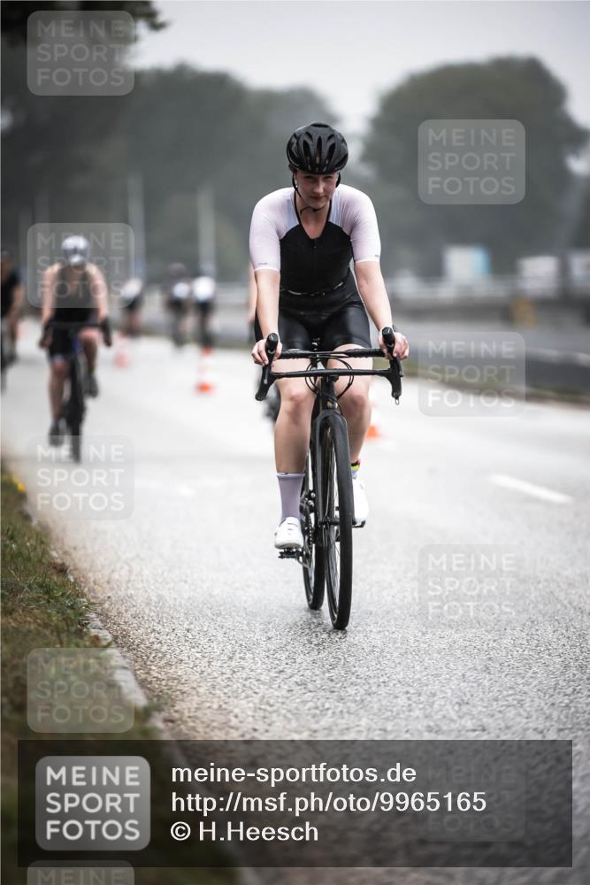 16.08.2026 - KN Förde Triathlon 2026 H.Heesch http://msf.ph/oto/9965165 16.08.2026 09:38:39 Radfahren 108, 109, 164, 166, 178, 187, 192, 263 meine-sportfotos.de