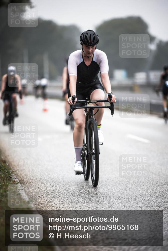 16.08.2026 - KN Förde Triathlon 2026 H.Heesch http://msf.ph/oto/9965168 16.08.2026 09:38:39 Radfahren 108, 109, 164, 166, 178, 187, 192, 263 meine-sportfotos.de