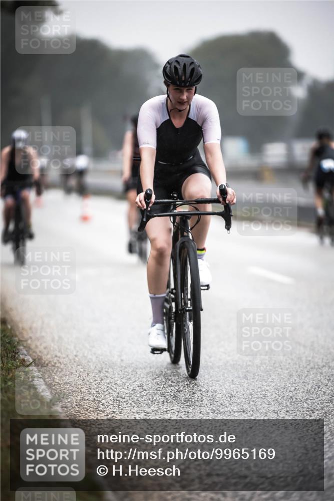 16.08.2026 - KN Förde Triathlon 2026 H.Heesch http://msf.ph/oto/9965169 16.08.2026 09:38:39 Radfahren 108, 109, 164, 166, 178, 187, 192, 263 meine-sportfotos.de