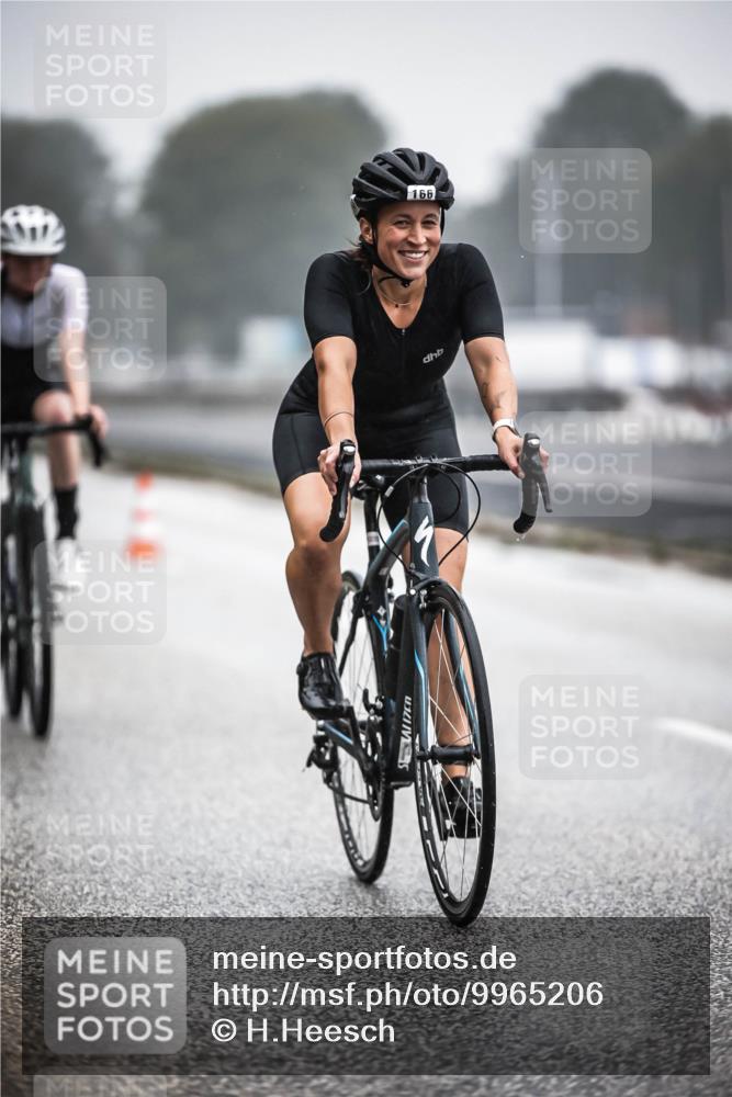 16.08.2026 - KN Förde Triathlon 2026 H.Heesch http://msf.ph/oto/9965206 16.08.2026 09:38:43 Radfahren 109, 126, 166, 187, 192 meine-sportfotos.de