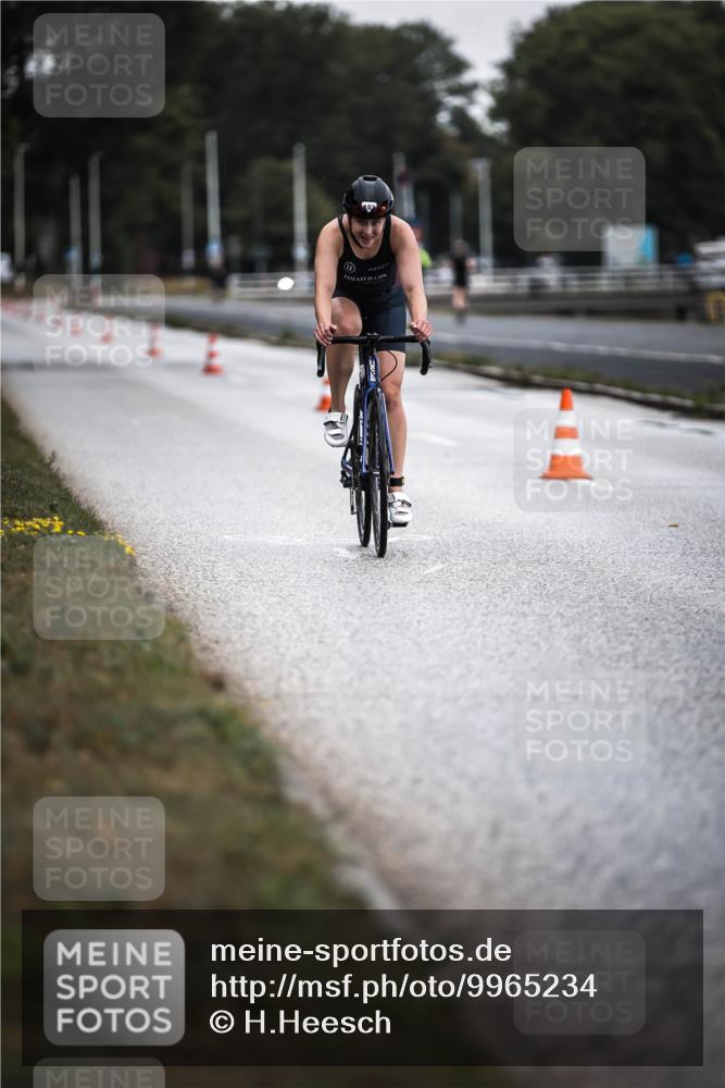 16.08.2026 - KN Förde Triathlon 2026 H.Heesch http://msf.ph/oto/9965234 16.08.2026 09:16:10 Radfahren 102, 116 meine-sportfotos.de