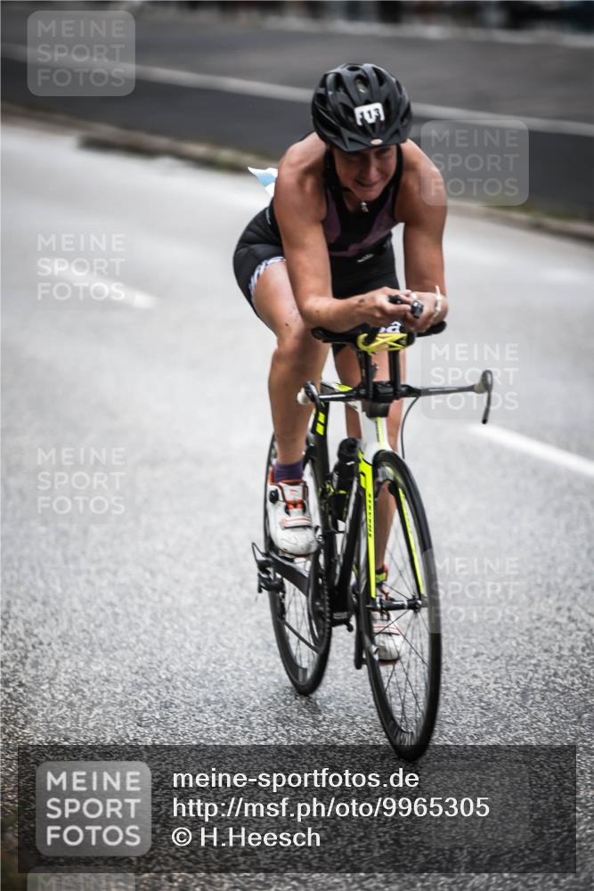 16.08.2026 - KN Förde Triathlon 2026 H.Heesch http://msf.ph/oto/9965305 16.08.2026 09:20:16 Radfahren 110, 113 meine-sportfotos.de