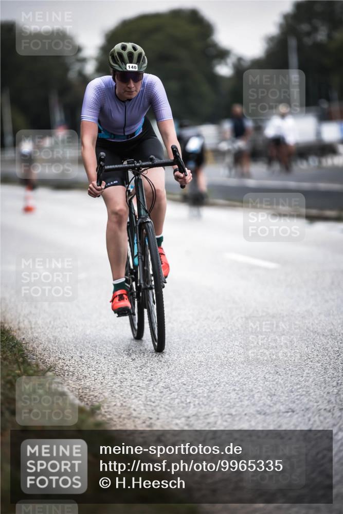 16.08.2026 - KN Förde Triathlon 2026 H.Heesch http://msf.ph/oto/9965335 16.08.2026 09:20:52 Radfahren 131, 140 meine-sportfotos.de