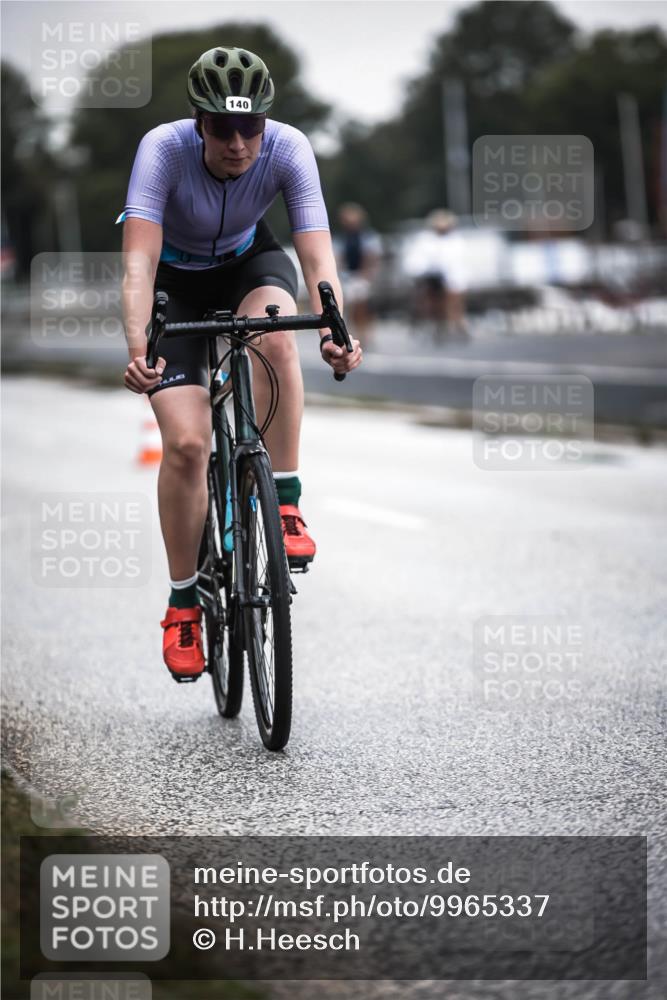 16.08.2026 - KN Förde Triathlon 2026 H.Heesch http://msf.ph/oto/9965337 16.08.2026 09:20:53 Radfahren 140 meine-sportfotos.de
