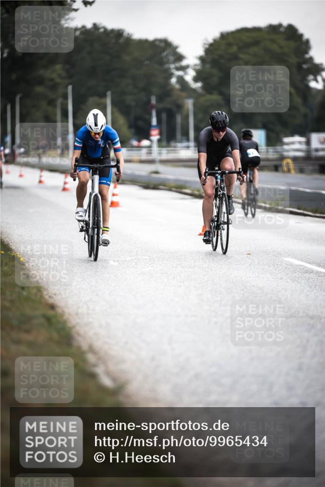 16.08.2026 - KN Förde Triathlon 2026 H.Heesch http://msf.ph/oto/9965434 16.08.2026 09:23:04 Radfahren 104, 123, 145, 149, 150, 159 meine-sportfotos.de