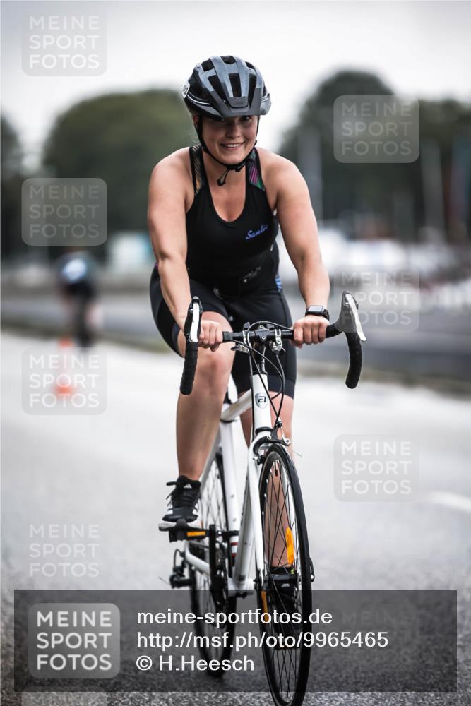 16.08.2026 - KN Förde Triathlon 2026 H.Heesch http://msf.ph/oto/9965465 16.08.2026 09:23:15 Radfahren 102, 106, 112 meine-sportfotos.de