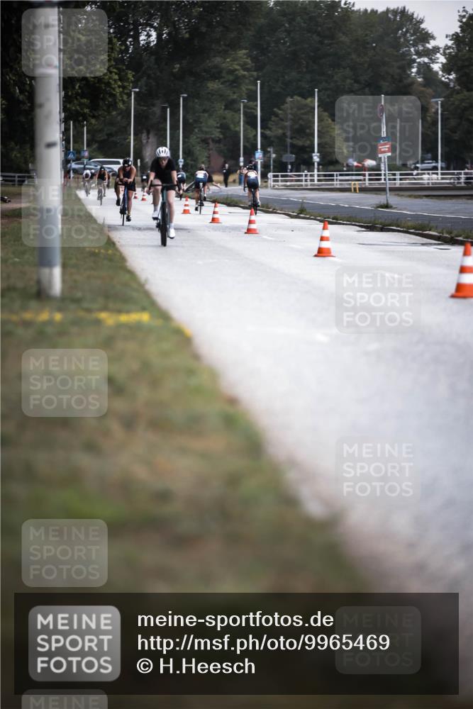 16.08.2026 - KN Förde Triathlon 2026 H.Heesch http://msf.ph/oto/9965469 16.08.2026 09:23:33 Radfahren  meine-sportfotos.de