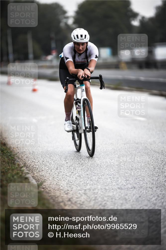 16.08.2026 - KN Förde Triathlon 2026 H.Heesch http://msf.ph/oto/9965529 16.08.2026 09:23:56 Radfahren 185 meine-sportfotos.de