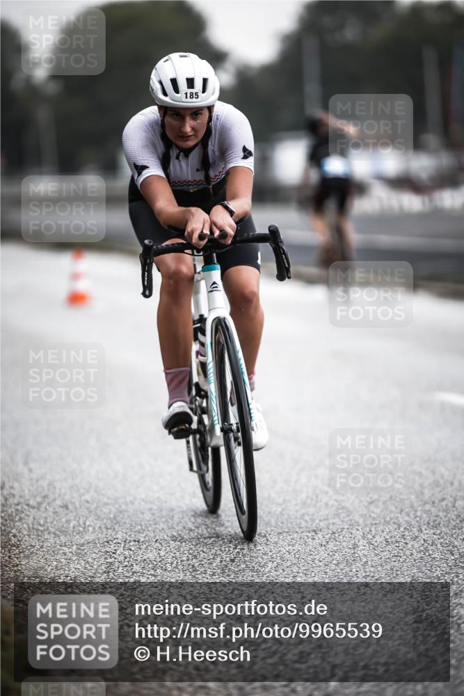 16.08.2026 - KN Förde Triathlon 2026 H.Heesch http://msf.ph/oto/9965539 16.08.2026 09:23:57 Radfahren 185 meine-sportfotos.de