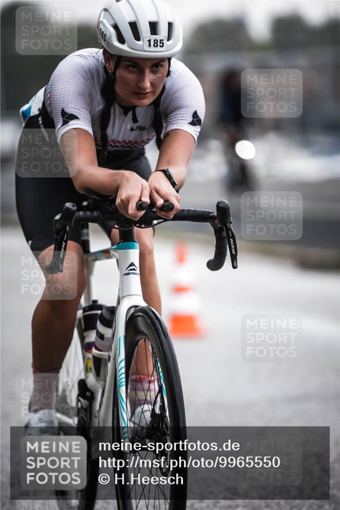 16.08.2026 - KN Förde Triathlon 2026 H.Heesch http://msf.ph/oto/9965550 16.08.2026 09:23:57 Radfahren 185 meine-sportfotos.de