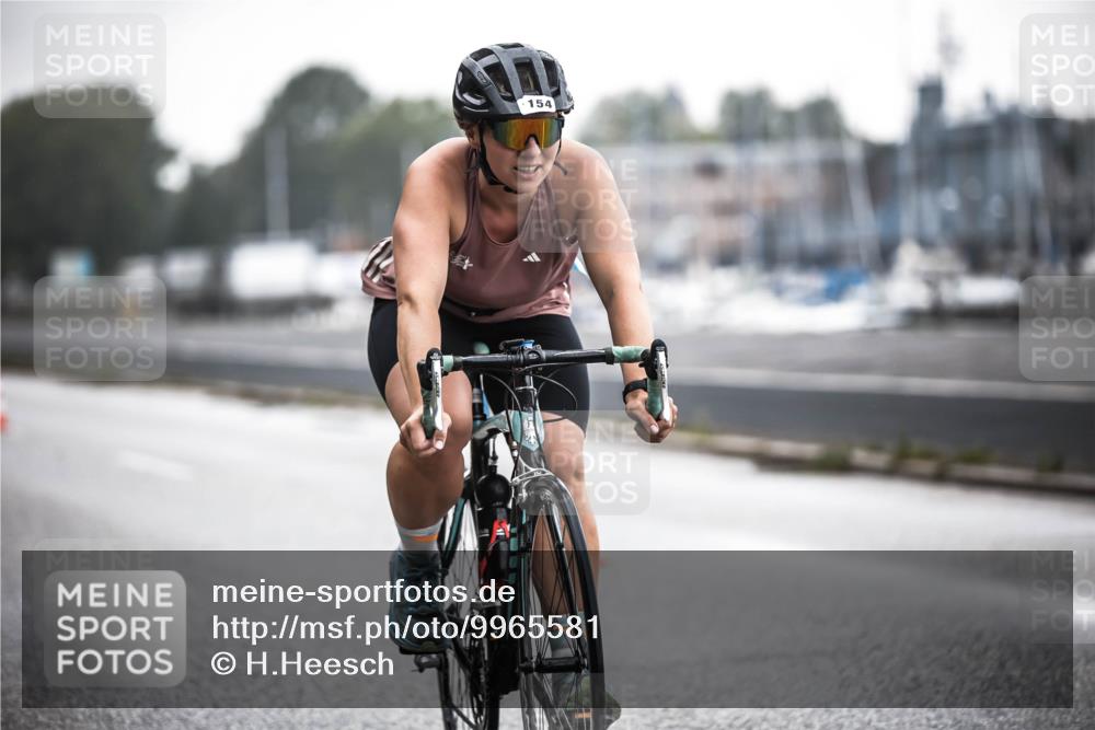 16.08.2026 - KN Förde Triathlon 2026 H.Heesch http://msf.ph/oto/9965581 16.08.2026 09:24:08 Radfahren 105, 108, 120, 154 meine-sportfotos.de