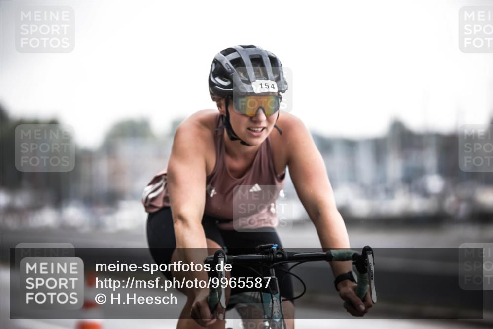 16.08.2026 - KN Förde Triathlon 2026 H.Heesch http://msf.ph/oto/9965587 16.08.2026 09:24:08 Radfahren 105, 108, 120, 154 meine-sportfotos.de