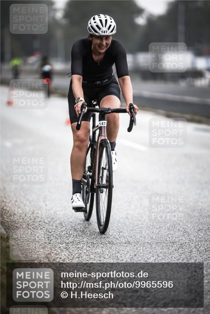 16.08.2026 - KN Förde Triathlon 2026 H.Heesch http://msf.ph/oto/9965596 16.08.2026 09:24:19 Radfahren 147, 175, 197 meine-sportfotos.de