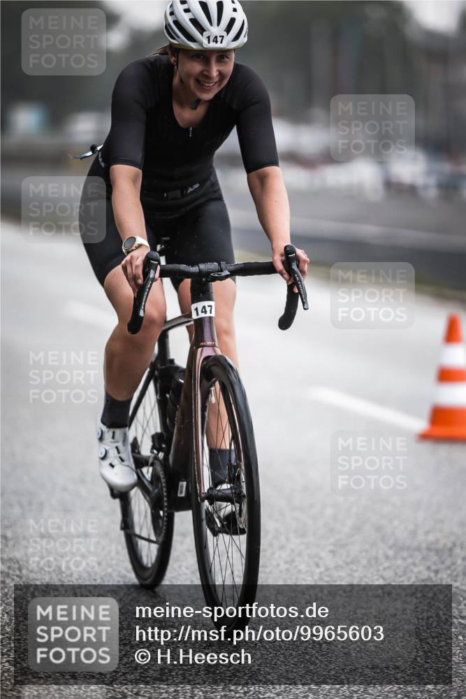16.08.2026 - KN Förde Triathlon 2026 H.Heesch http://msf.ph/oto/9965603 16.08.2026 09:24:20 Radfahren 147, 175, 183, 197 meine-sportfotos.de